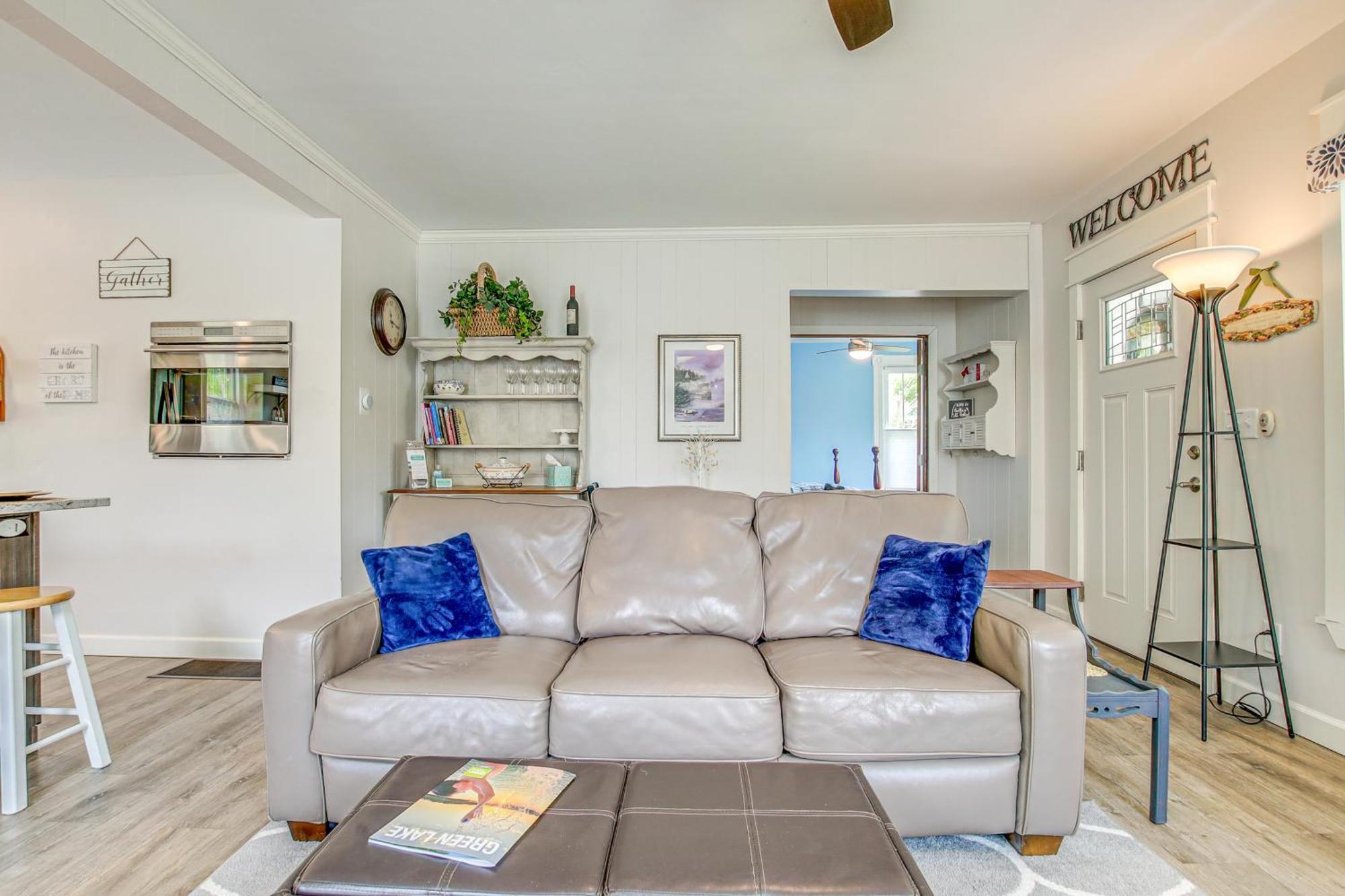 Lavish House With Patio - 2 Blocks To Green Lake! Экстерьер фото